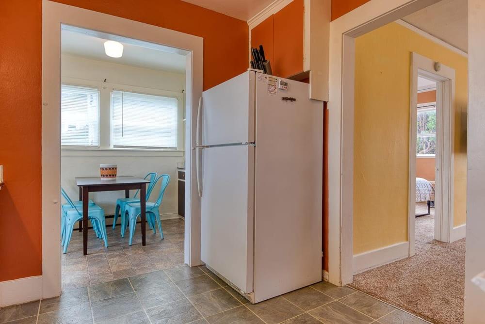 #Stayinmydistrict Heritage House Apt Кус-Бей Экстерьер фото